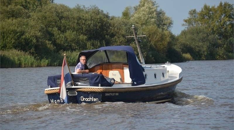 Victoria croisière trimaran de plongée