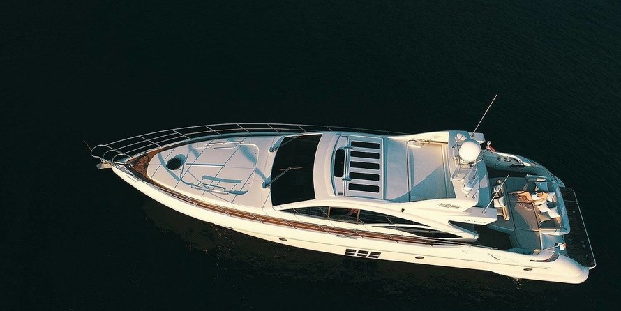 Azimut 68