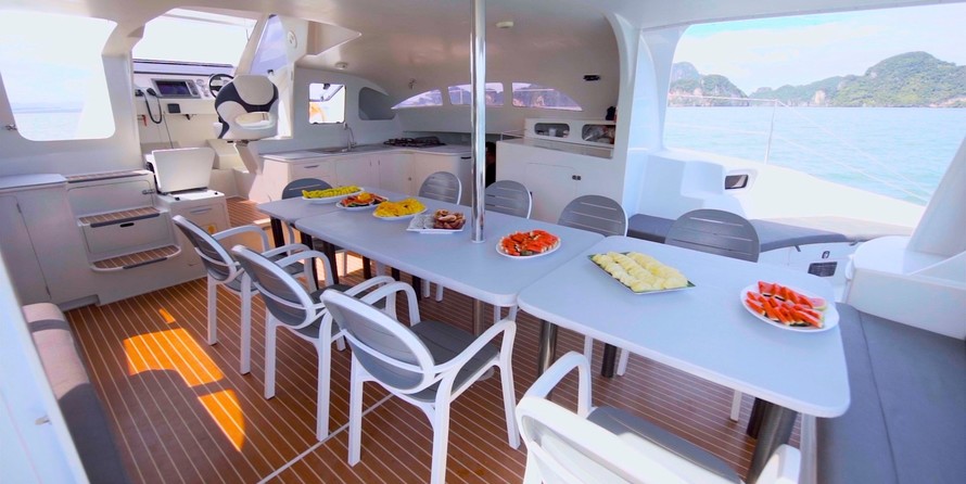 Стелс Мираж 44