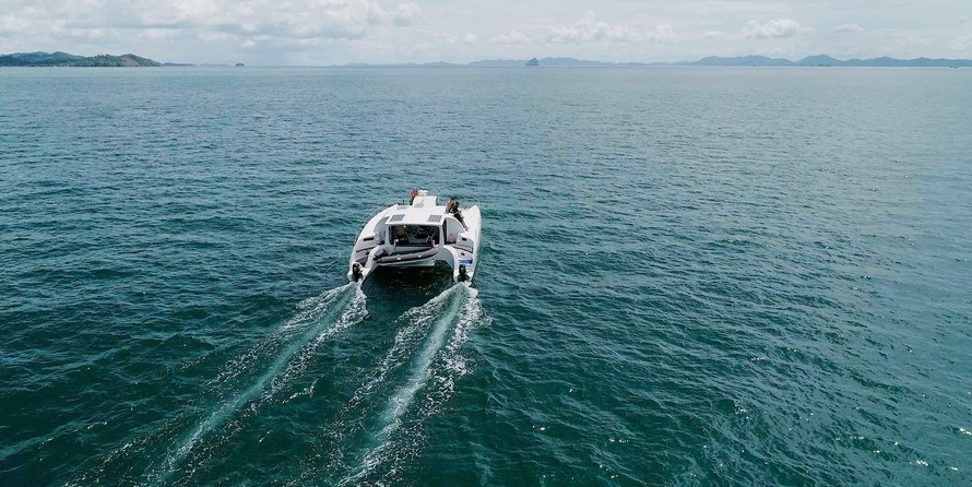 Стелс Мираж 44