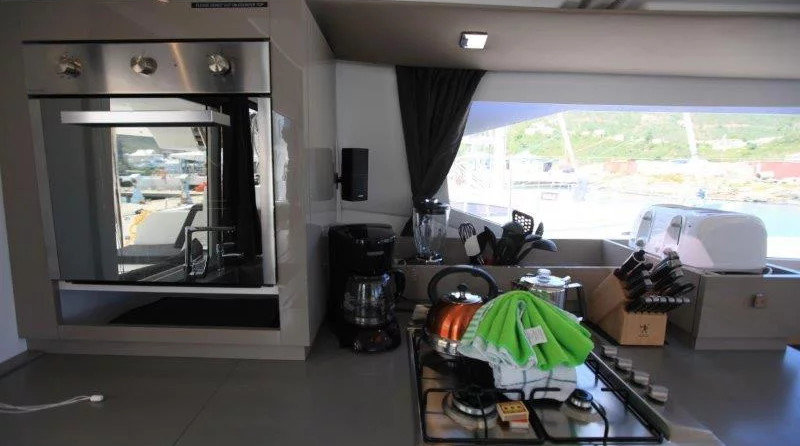 Fountaine Pajot Saona 47