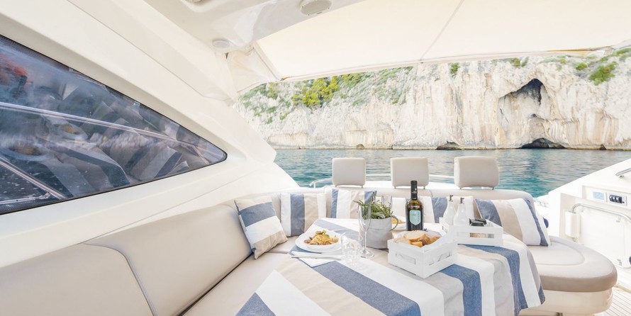 Azimut 55
