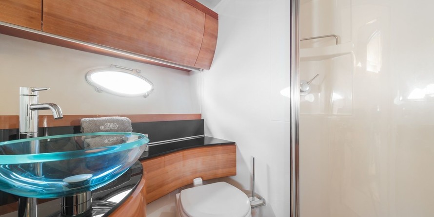 Azimut 55