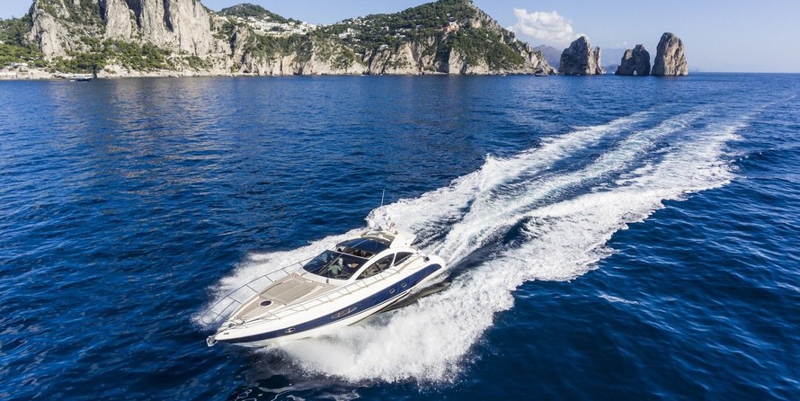Azimut 55