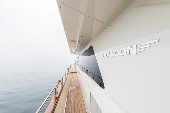 Falcon Yachts 90