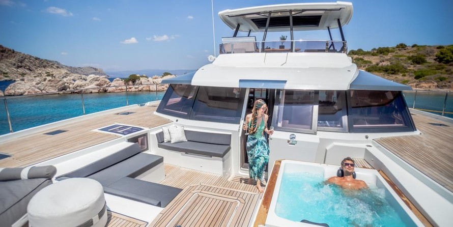 Fountaine Pajot Alegria 67
