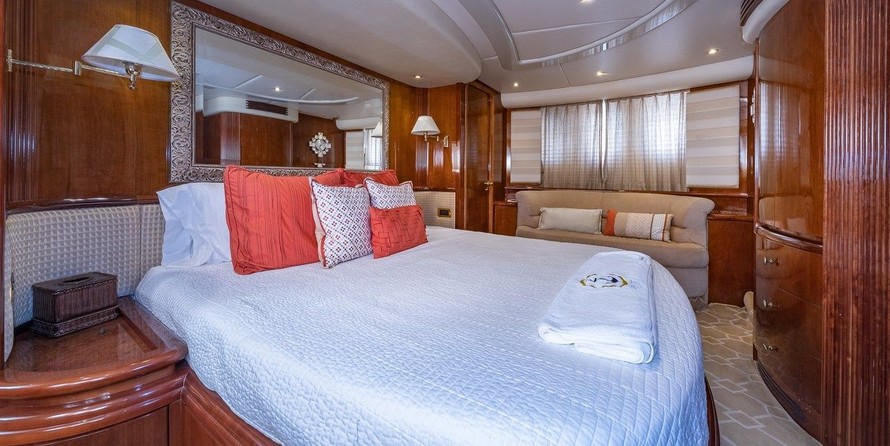 Azimut 80
