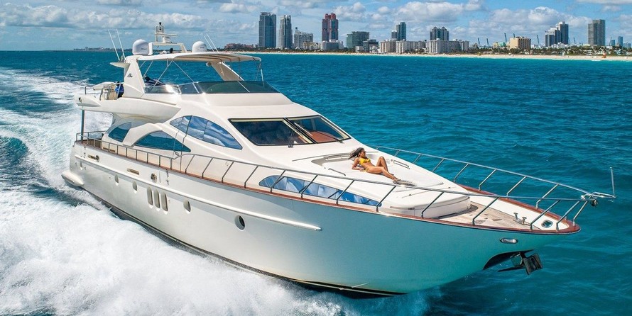 Azimut 80