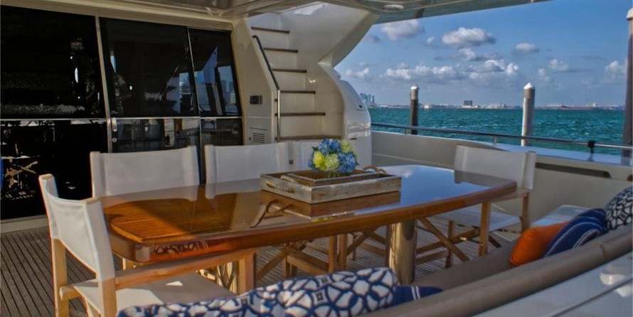 Ferretti 80
