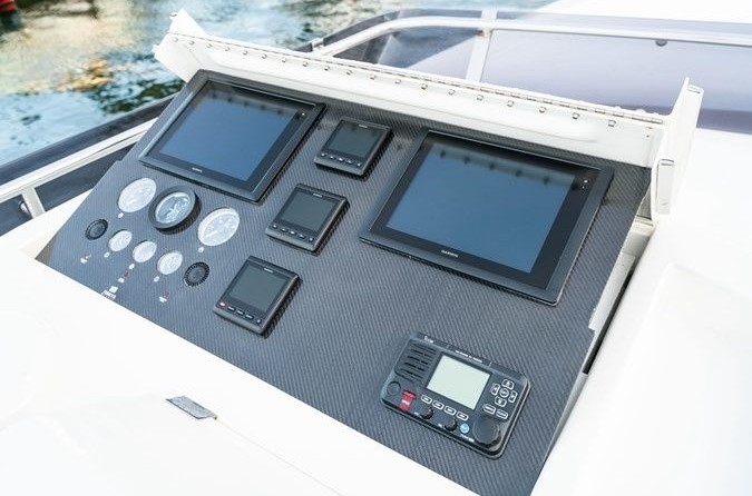 Ferretti 80