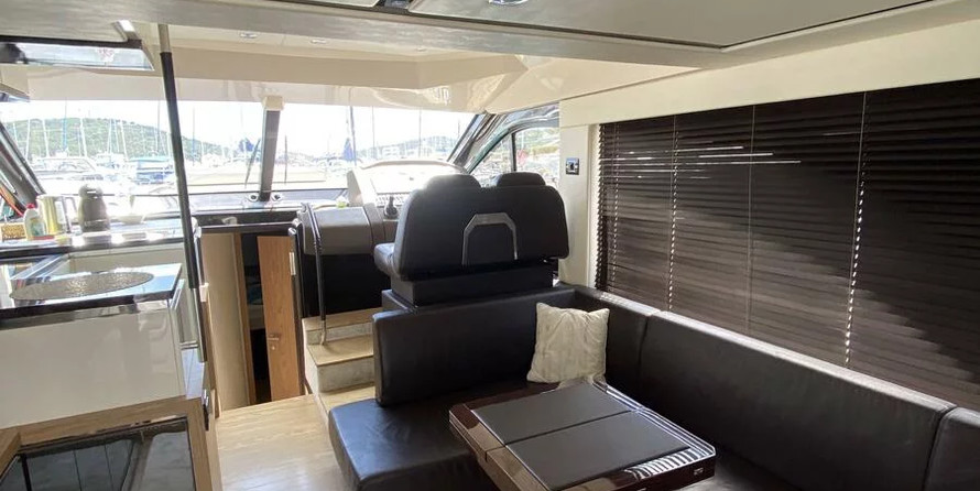 Sessa Fly 47