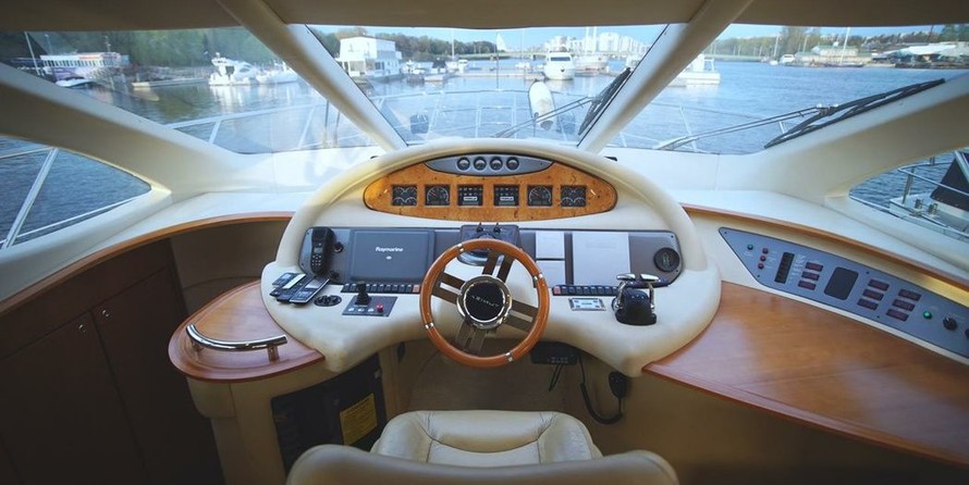 Azimut 55