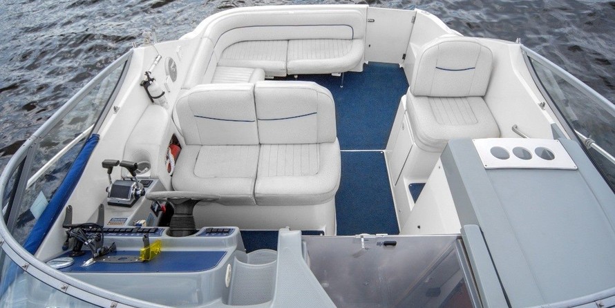 Bayliner 305