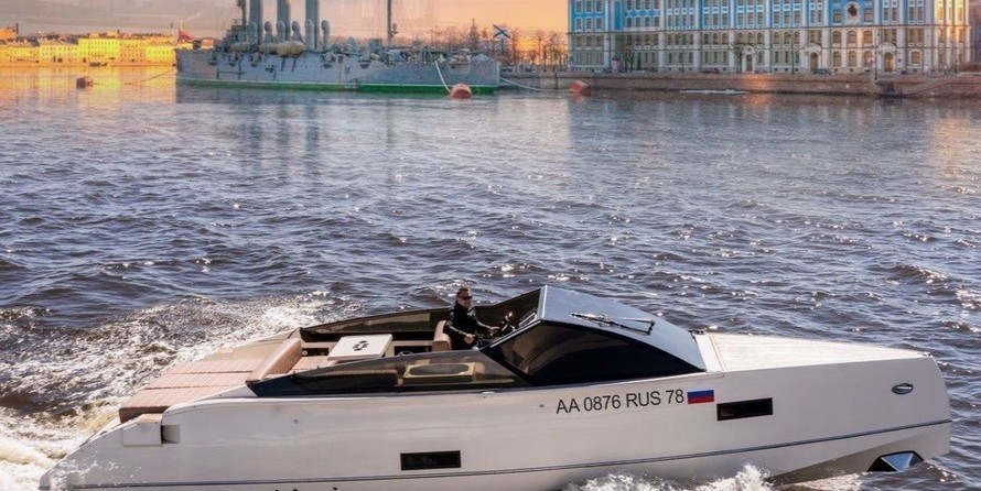 Velvette Cruiser 33 Intelligent