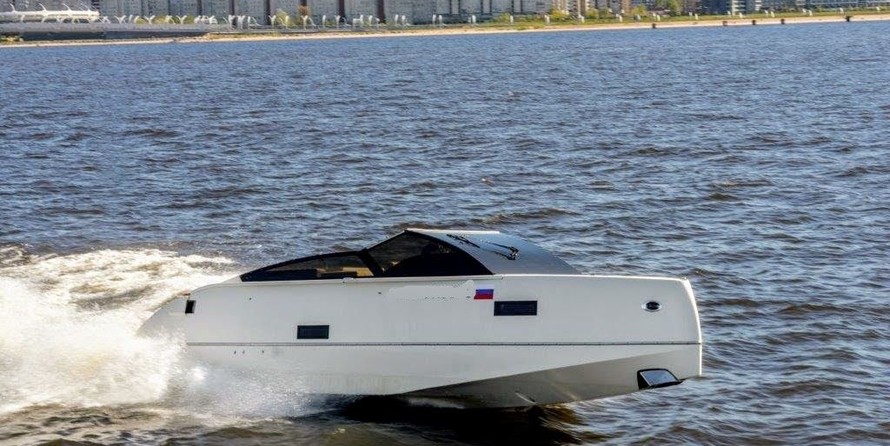 Velvette Cruiser 33 Intelligent
