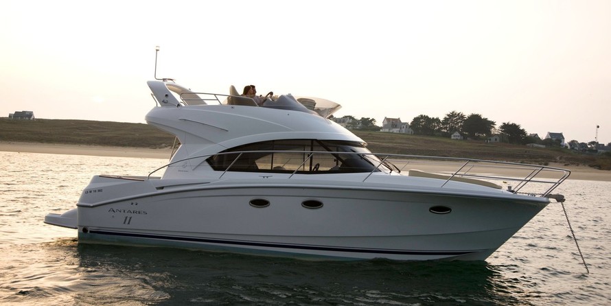 Beneteau Antares 36