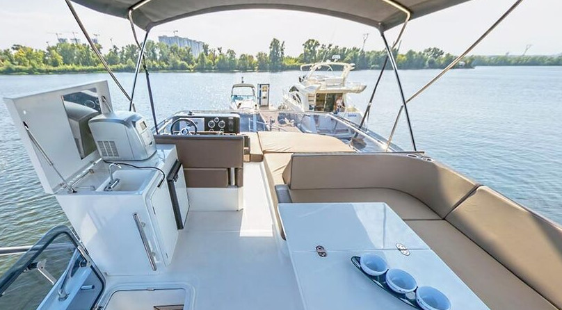 Galeon 460 Fly