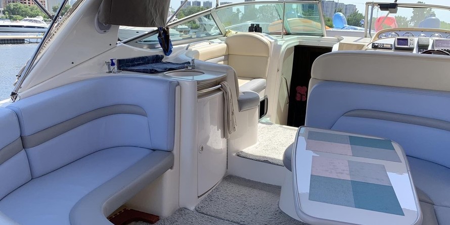 Chaparral 320