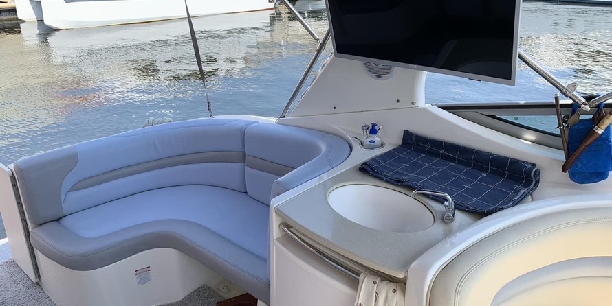 Chaparral 320