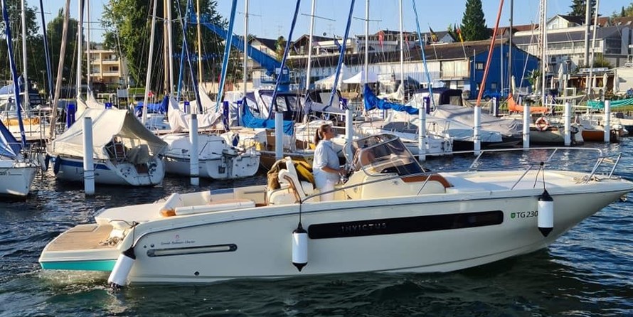 Invictus 280