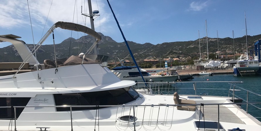 Fountaine Pajot Cumberland 47