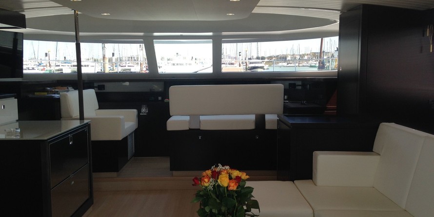 Fountaine Pajot Cumberland 47