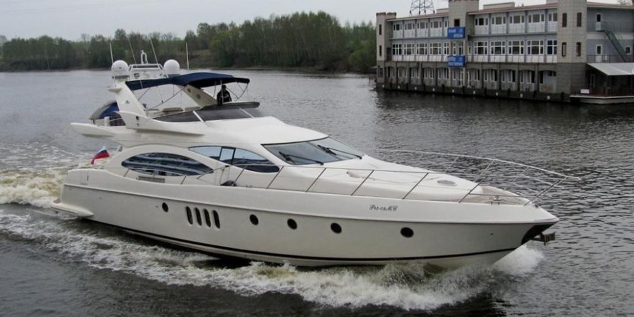 Azimut 68