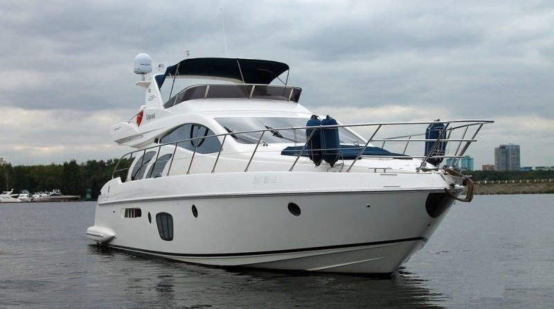 Azimut 55