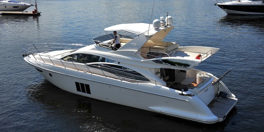 Azimut 58