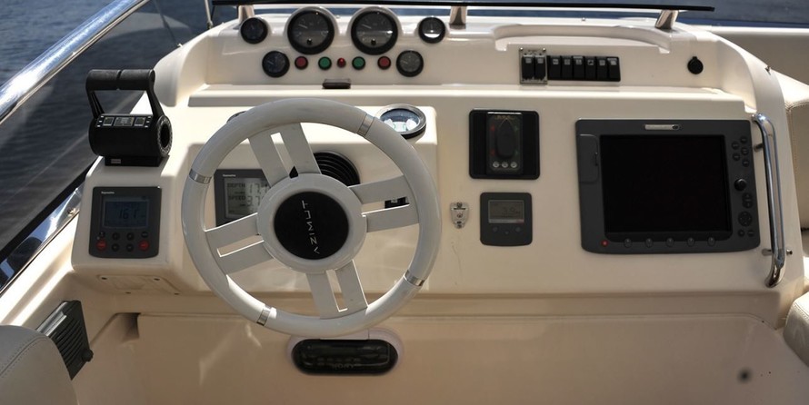 Azimut 58