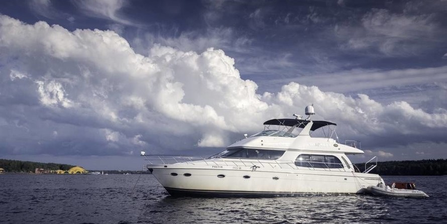 Carver 56 Voyager SE