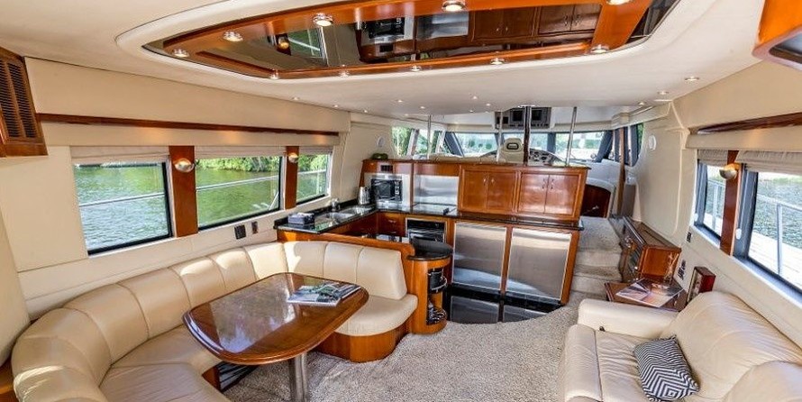 Carver 56 Voyager SE