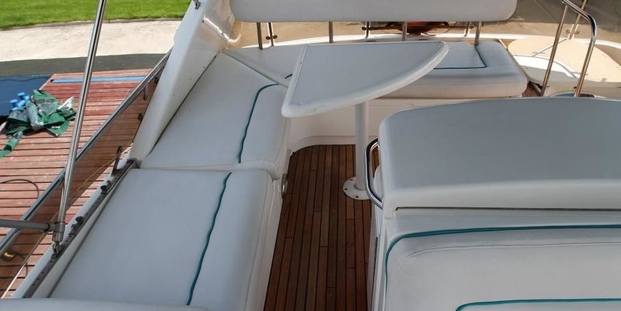 Fairline Squadron 59