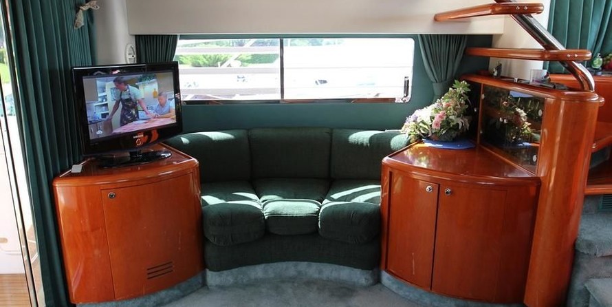 Fairline Squadron 59
