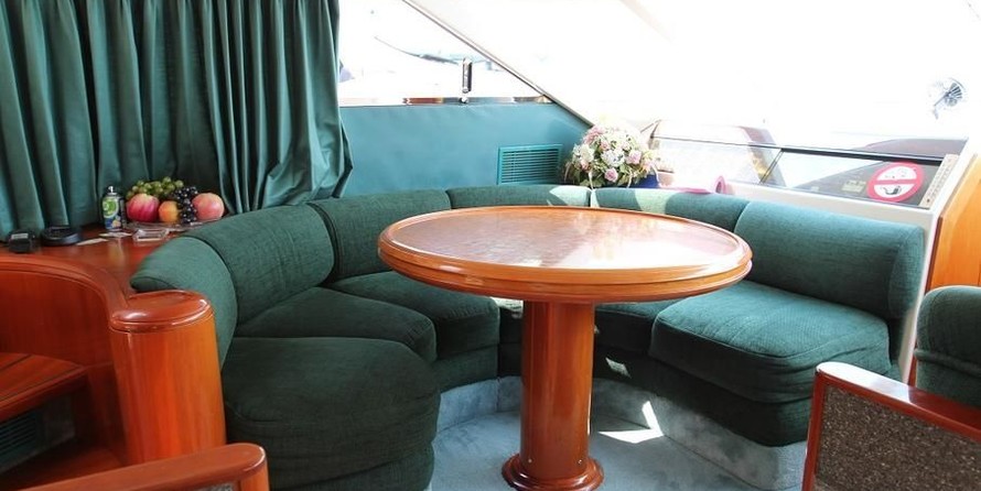 Fairline Squadron 59