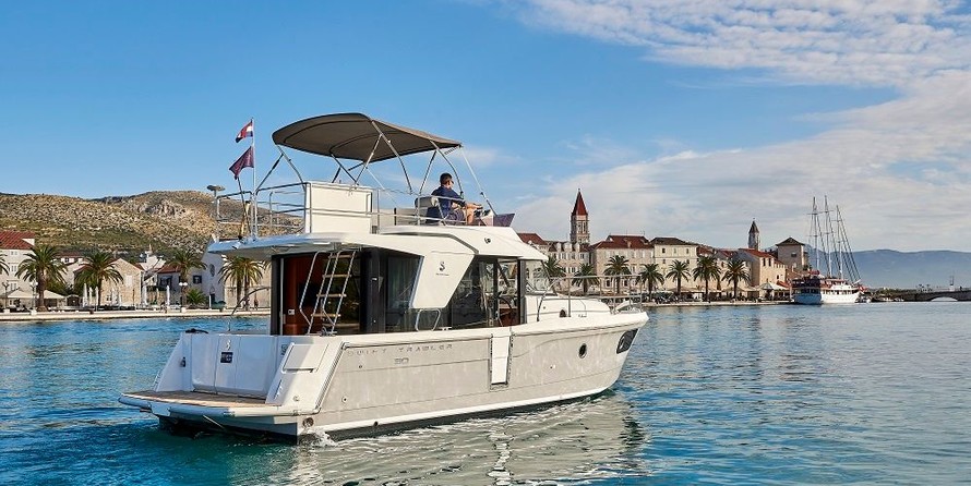Beneteau Swift Trawler 30