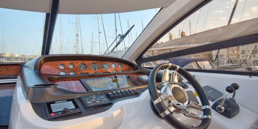 Sunseeker Camargue 50