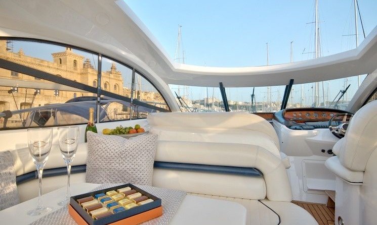 Sunseeker Camargue 50