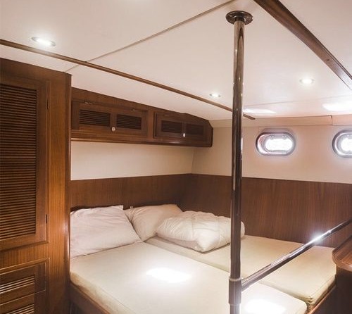 Custom built under lloyds class 100a1 nordia 61 ketch