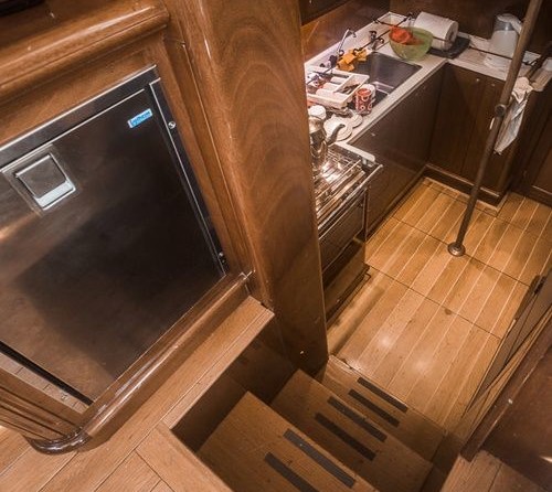 Custom built under lloyds class 100a1 nordia 61 ketch