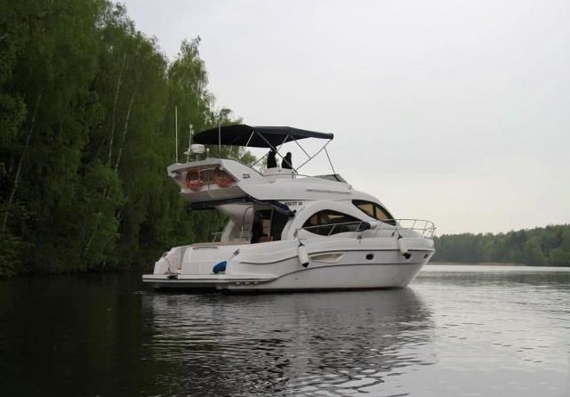 Gulf Craft Majesty 44