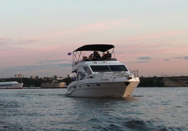 Gulf Craft Majesty 44