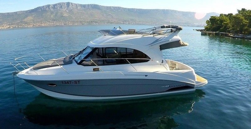 Beneteau Antares 30