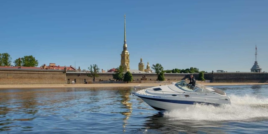 Chaparral 240 Signature