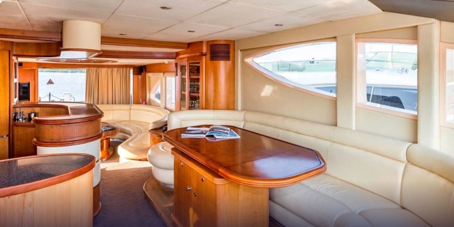 Majesty yachts gulf craft 66