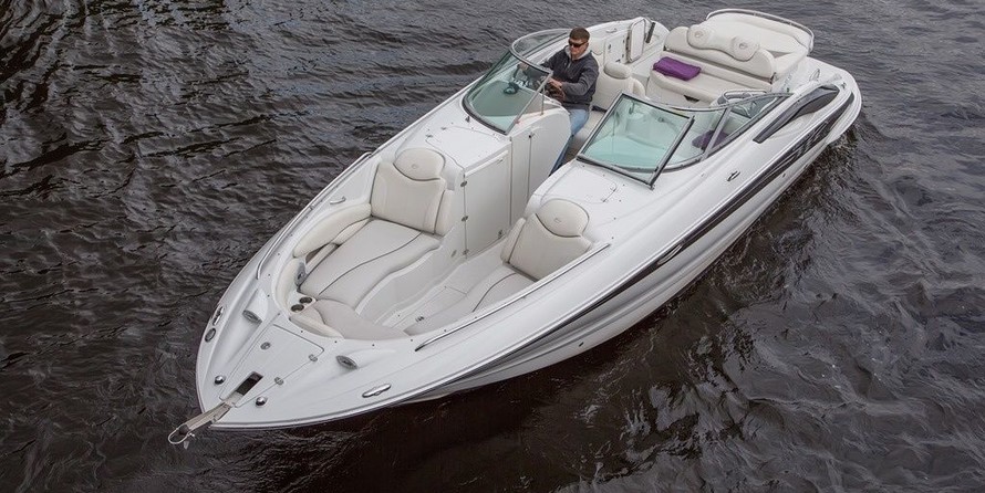 Crownline 32