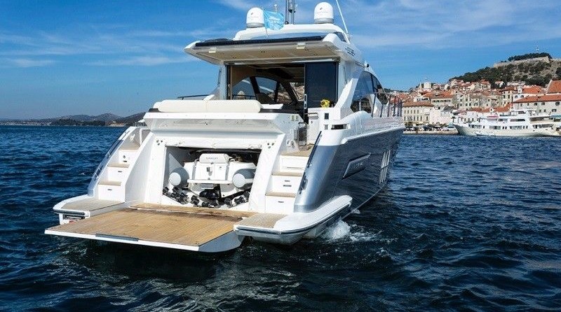 Azimut 55