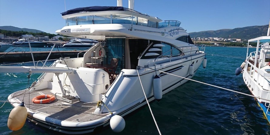 Fairline 58 Squadron