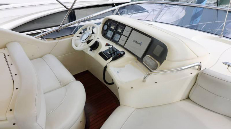 Azimut 55