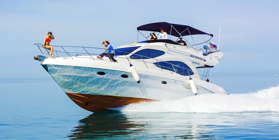 Majesty Yachts 44